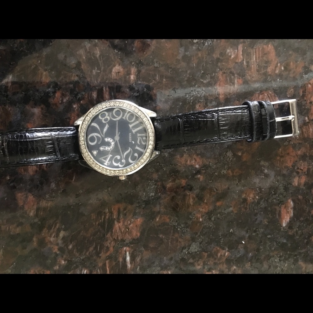 Watch - Picture 5 of 8